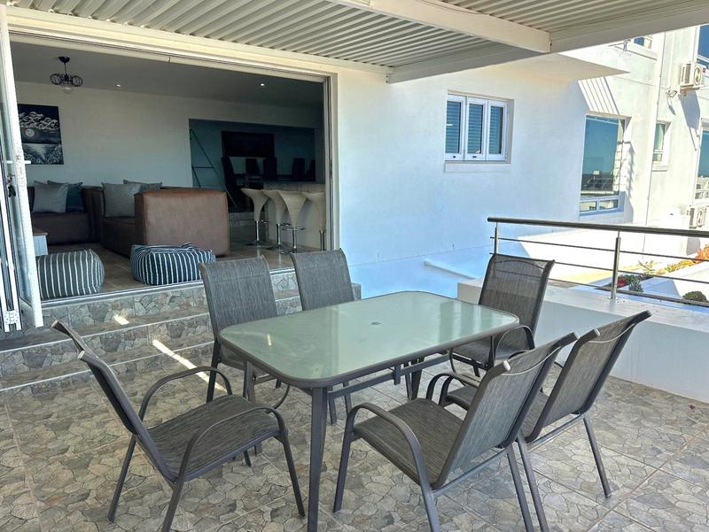 4 Bedroom Property for Sale in Da Gama Bay Western Cape